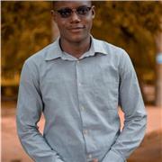 Prof à domicile donne des cours de renforcement de capacités.